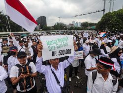 Gaji Guru Honorer Rp414 Ribu Usai 40 Tahun Mengabdi, P2G Kritik Anggaran Pendidikan untuk MBG