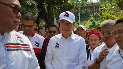 Safari Politik Jokowi untuk PSI Dinilai Picu Kegaduhan dan Goyang Stabilitas Nasional