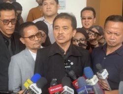 Roy Suryo Marah Besar Usai Sidang Praperadilan, Tuding Ada Intervensi Oknum Termul