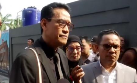 Refly Harun Desak Pencekalan Roy Suryo Dicabut, Sebut Sudah Lebih dari 6 Bulan dan Langgar Aturan