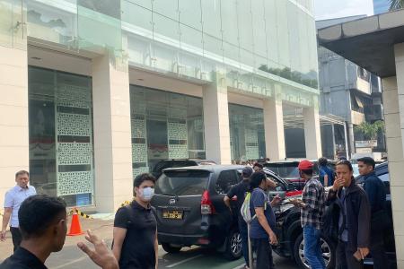 Polisi Datangi Kantor Badan Gizi Nasional Jakpus, Inafis Olah TKP Usai Ada Kerusakan Kaca