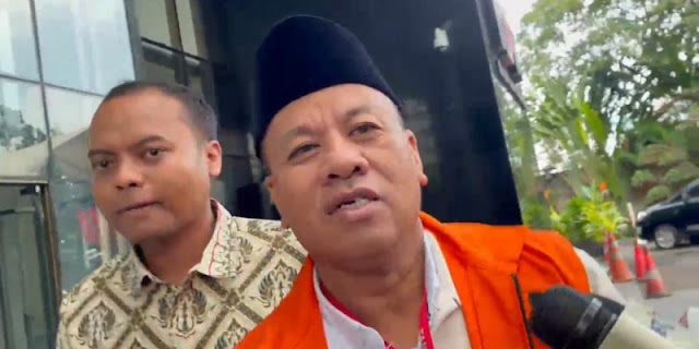 Bupati Kuansing Ngaku Tak Tahu Isi Amplop untuk Menhut Raja Juli, KPK Usut Sumber Dana KUD