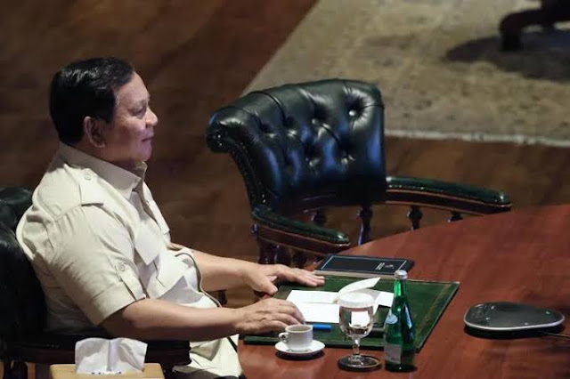 Isu Pergantian Kapolri Listyo Sigit Prabowo: Ketegangan dengan Presiden Prabowo dan Faktor Penggeledahan Tanpa Koordinasi