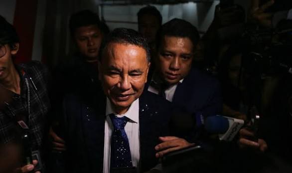 PWI Laporkan Hotman Paris ke Polda Metro Jaya: Dugaan Penghinaan Wartawan