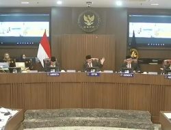 Sidang Etik 6 Pimpinan KPU RI: Pelanggaran Administrasi Dokumen Pencalonan Jokowi di Pilpres 2014 dan 2019