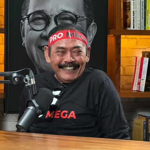 Rudy Bongkar Kebohongan Jokowi: Klaim 54 Kali Makan Bareng PKL Hanya 2 Kali