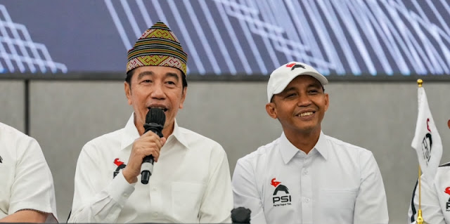 Jokowi Beri Arahan Tegas ke Kader PSI NTT: Wajib Hadir Bantu Rakyat Selesaikan Masalah