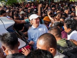 Safari Politik Jokowi di NTT: Strategi Membangun Jaringan untuk Membesarkan PSI Kaesang