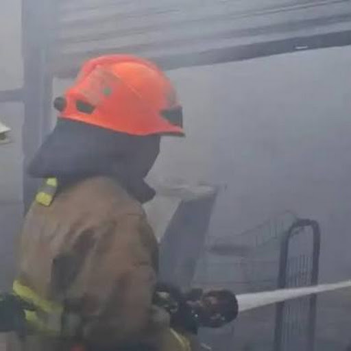 Pemuda di Bandung Bakar Motor karena Kecewa pada Orang Tua, 3 Rumah Bedeng Ludes Terbakar
