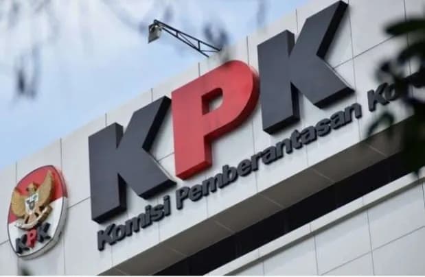 KPK Didorong Segera Periksa Raja Juli Antoni: Haryono Umar Ingatkan Jangan Tebang Pilih dalam Kasus Amplop Menteri