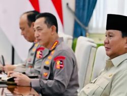 Kapolri Jangan Diganti Dulu: Analis Ingatkan Prabowo soal Efek Kupu-kupu dan Risiko Politik di Tengah Polemik Hukum