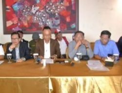 Tim Hukum Merah Putih Nilai Praperadilan Roy Suryo Berlarut-larut dan Minta MA Perjelas Aturan