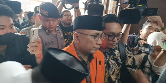 KPK Ungkap KMA Kuota Haji Tambahan 2024 Backdate, Gus Yaqut Didakwa Rugikan Negara Rp622 Miliar