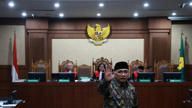 Yaqut Cholil Qoumas Bantah Terima Rp1 dari Korupsi Kuota Haji: Dakwaan Jaksa KPK Hanya Asumsi
