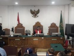 Hakim Sidang Praperadilan Dokter Tifa Tegaskan Bebas Suap dan Gratifikasi