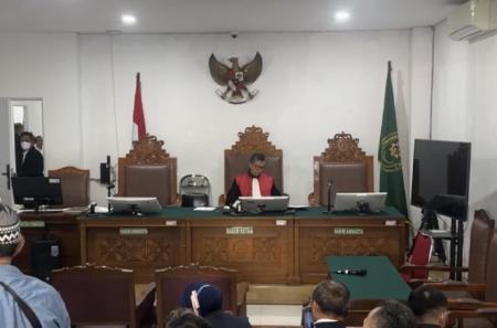Hakim Sidang Praperadilan Dokter Tifa Tegaskan Bebas Suap dan Gratifikasi