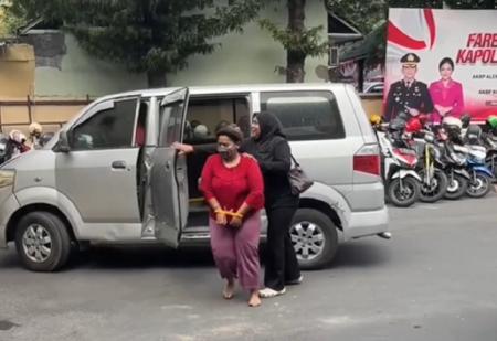 Kronologi Lengkap Istri di Lumajang Potong Alat Kelamin Suami Pakai Celurit, Pelaku Diamankan Polisi