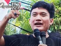Mantan Ketua BEM UGM Tiyo Ardianto Sindir Keras Prabowo: Dicintai Rakyat atau Dipuja Penjilat?